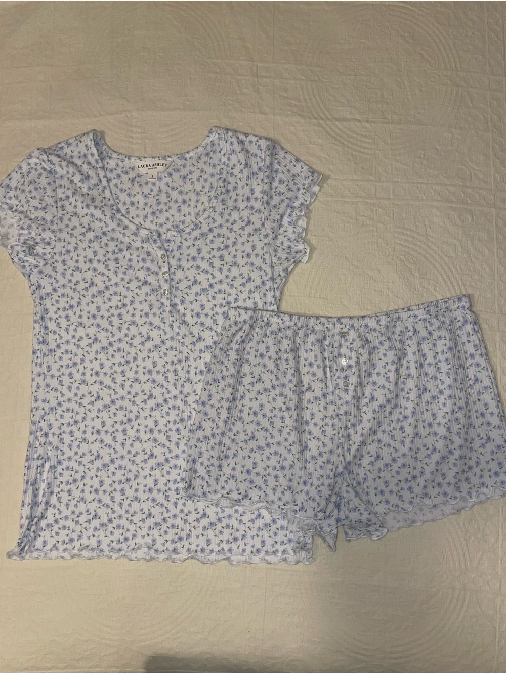 Laura Ashley Light Blue Floral Ribbed Short Pajama Set